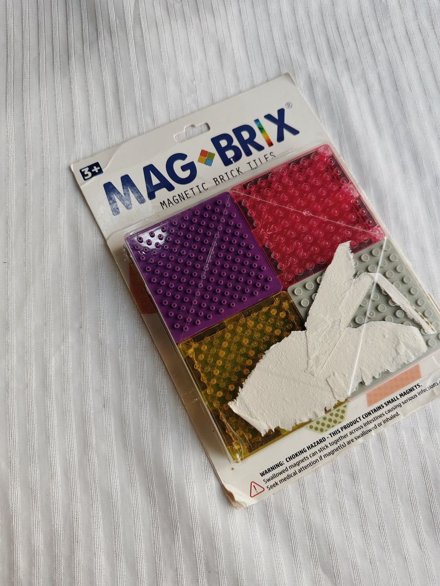 (AS IS) MAGBLOX MAGBRIX Magnetic Brick Tiles