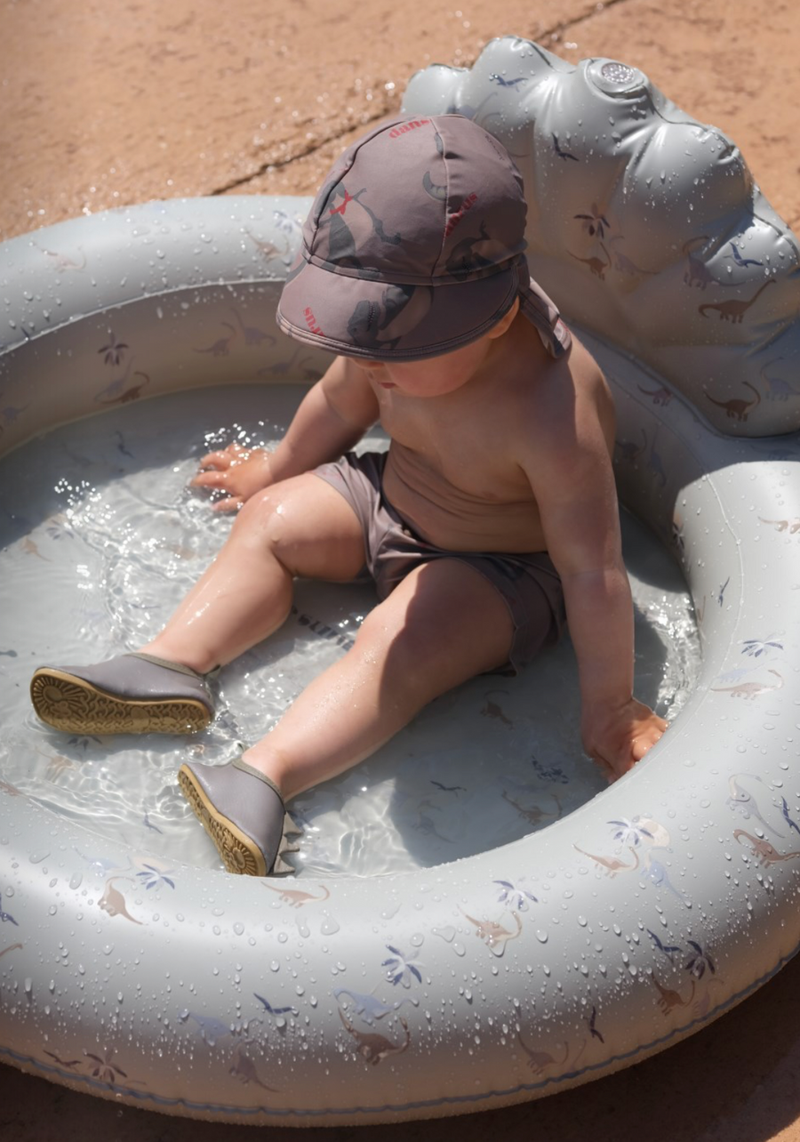 Shell Sprinkler Pool