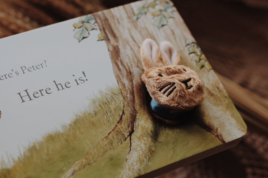 Peter Rabbit Finger Puppet Book