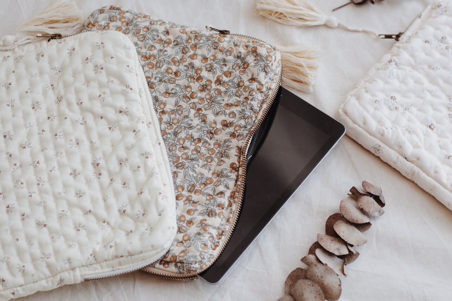 Tablet Quilted Bag
