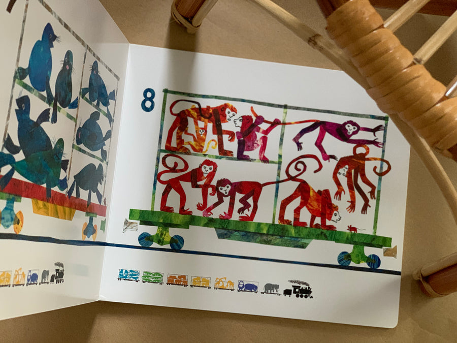 1, 2, 3 to the Zoo: An Oversized Counting Book